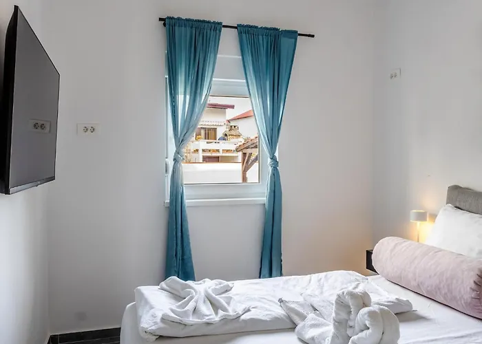 Gorgeous In With Wifi Apartment